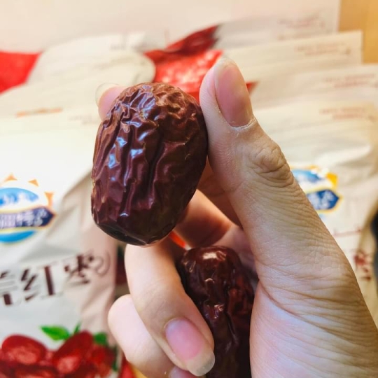 Táo Đỏ Tân Cương 