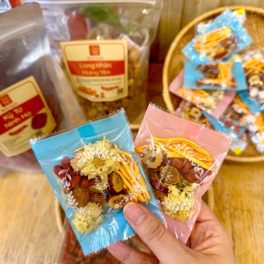 TRÀ HOA NGŨ VỊ (20 GÓI/HỘP)